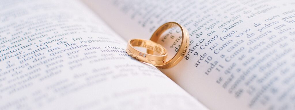 wedding rings, marriage, wedding-1284225.jpg